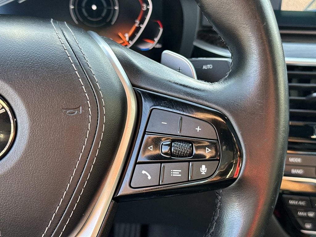 2021 BMW 5 Series 530i