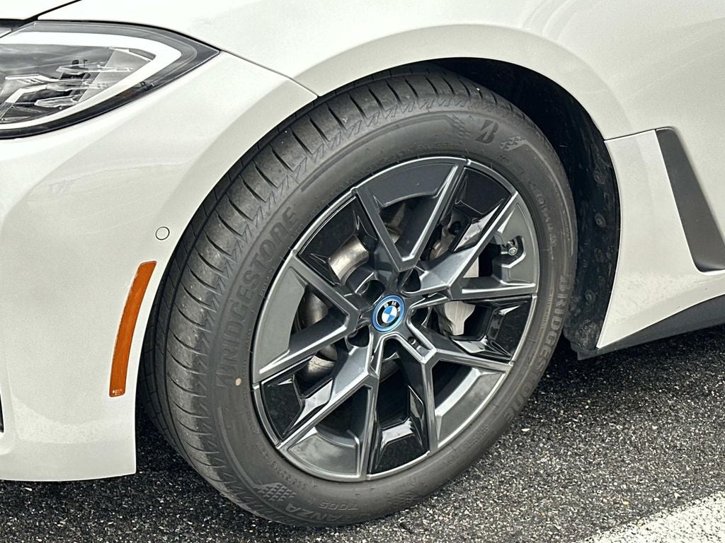 2023 BMW i4 eDrive35