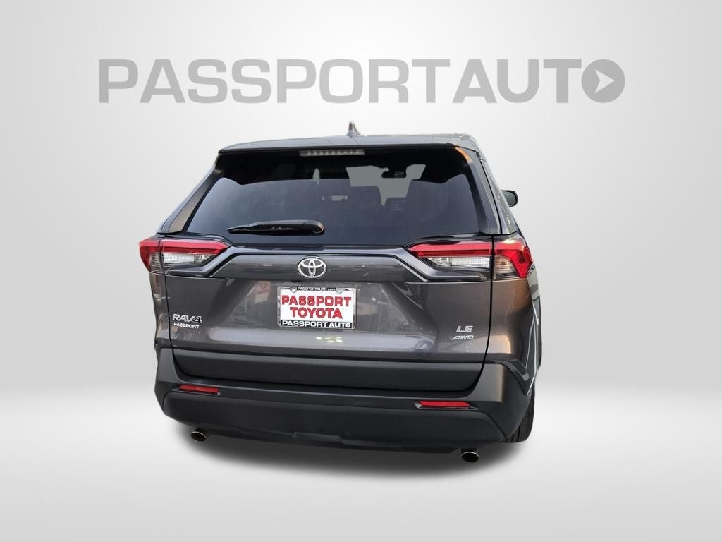 2022 Toyota RAV4 LE