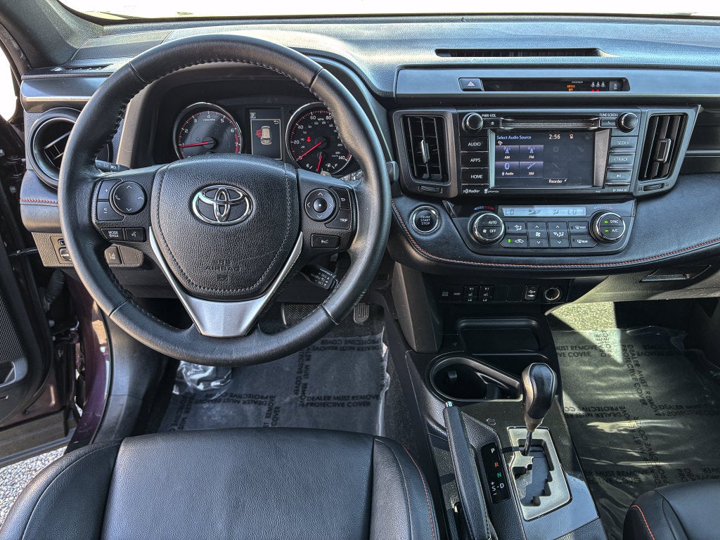 2017 Toyota RAV4 SE