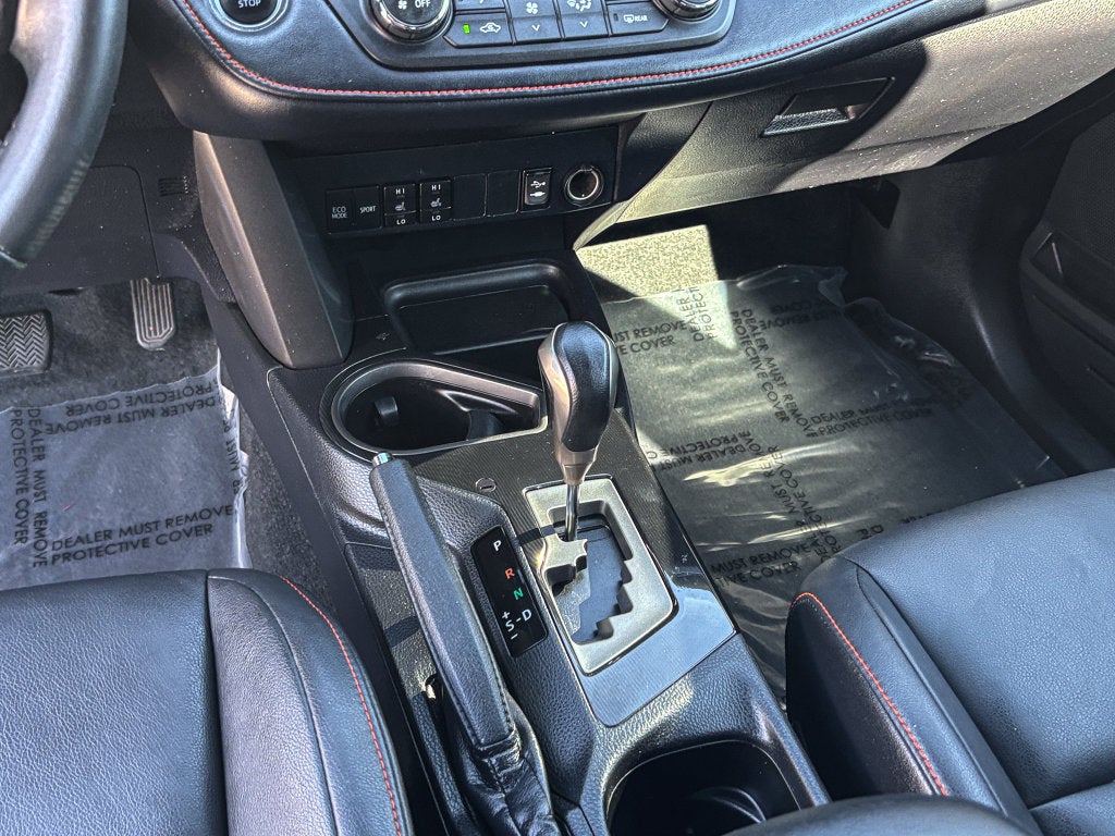 2017 Toyota RAV4 SE