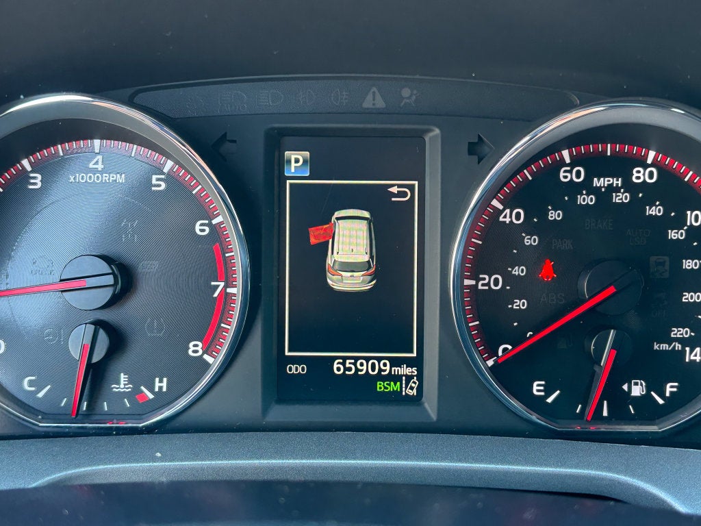 2017 Toyota RAV4 SE