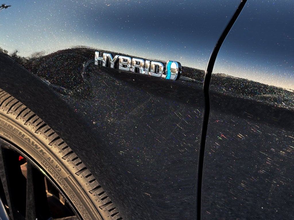 2021 Toyota Camry Hybrid XSE