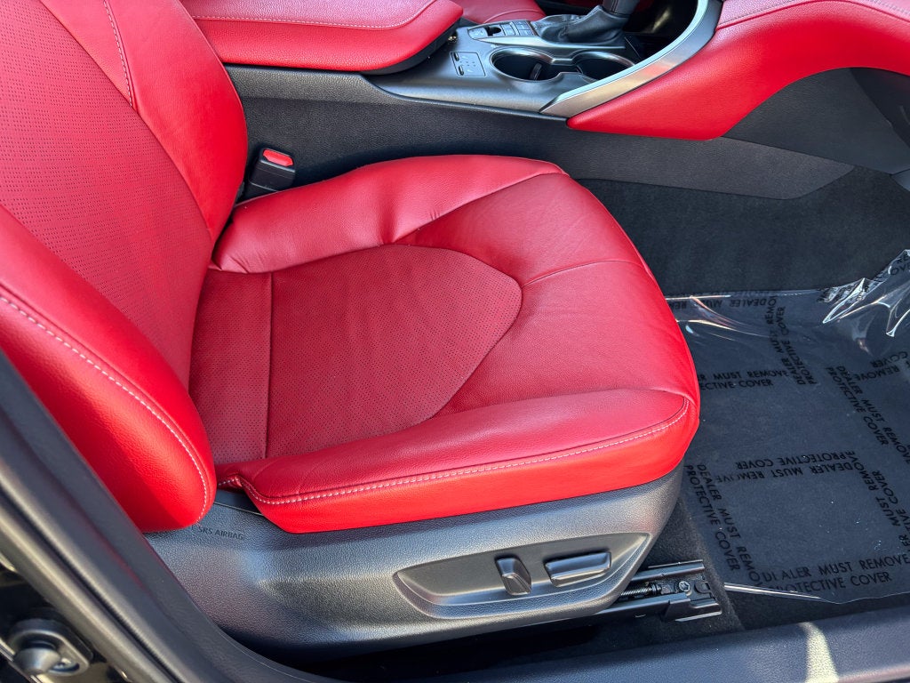 2021 Toyota Camry Hybrid XSE