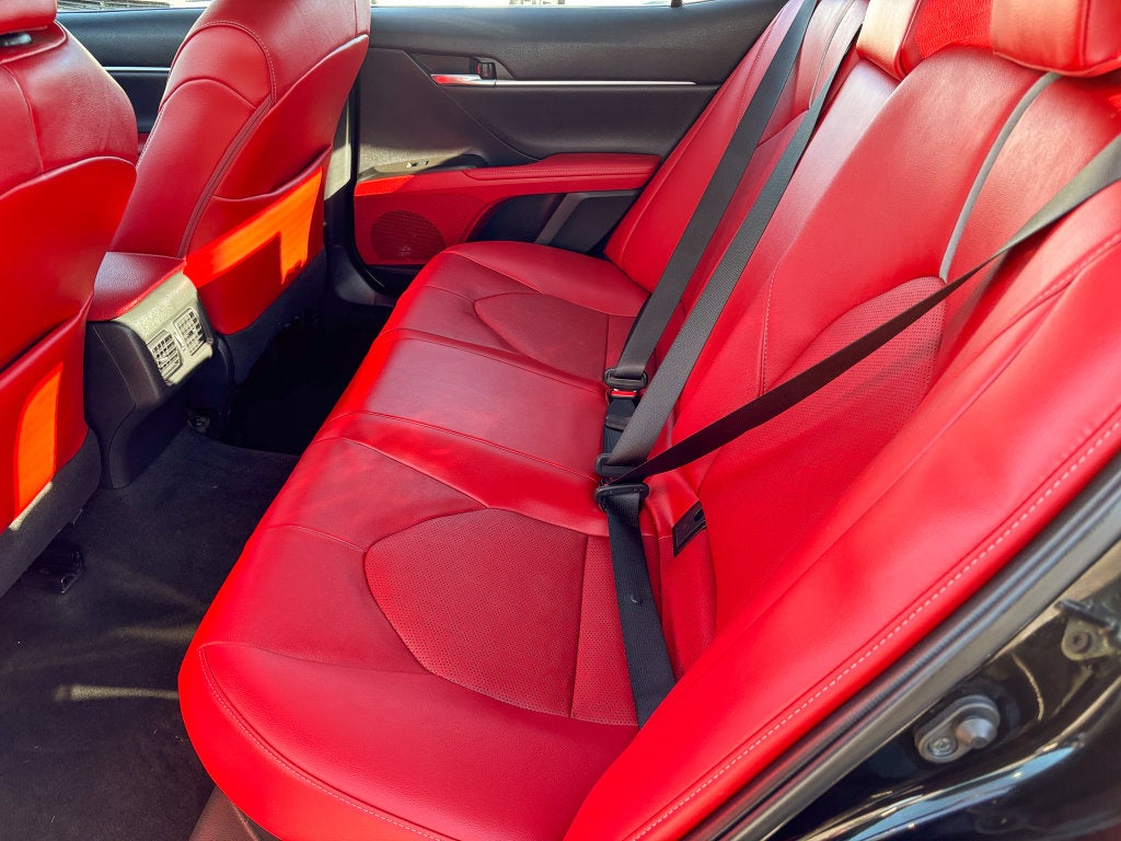 2021 Toyota Camry Hybrid XSE
