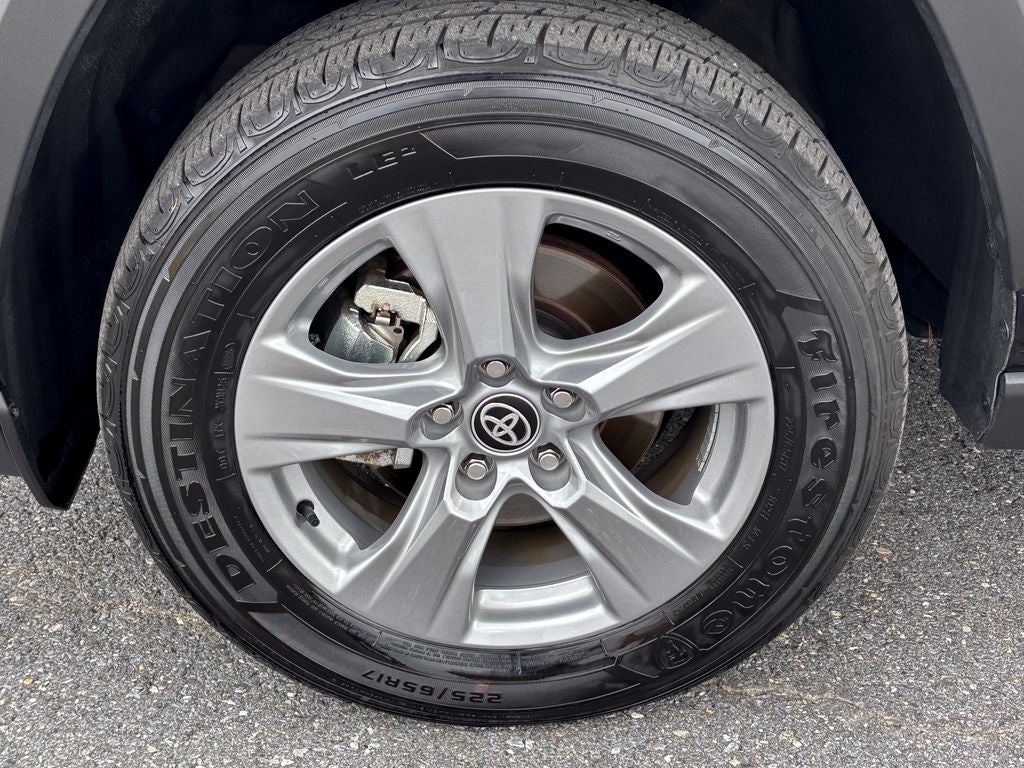 2025 Toyota RAV4 Hybrid LE