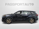 2023 Toyota Highlander Hybrid Bronze Edition