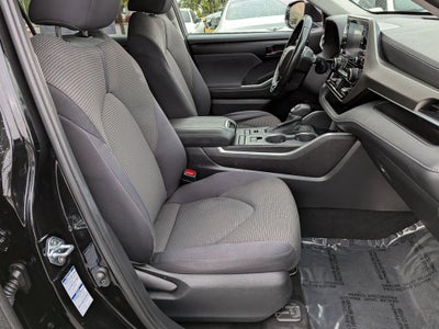 2021 Toyota Highlander LE
