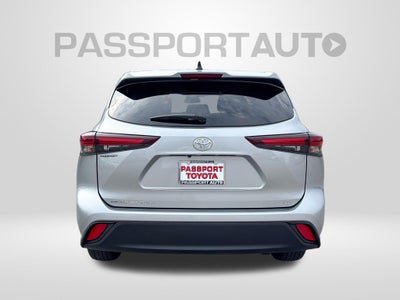 2025 Toyota Highlander LE