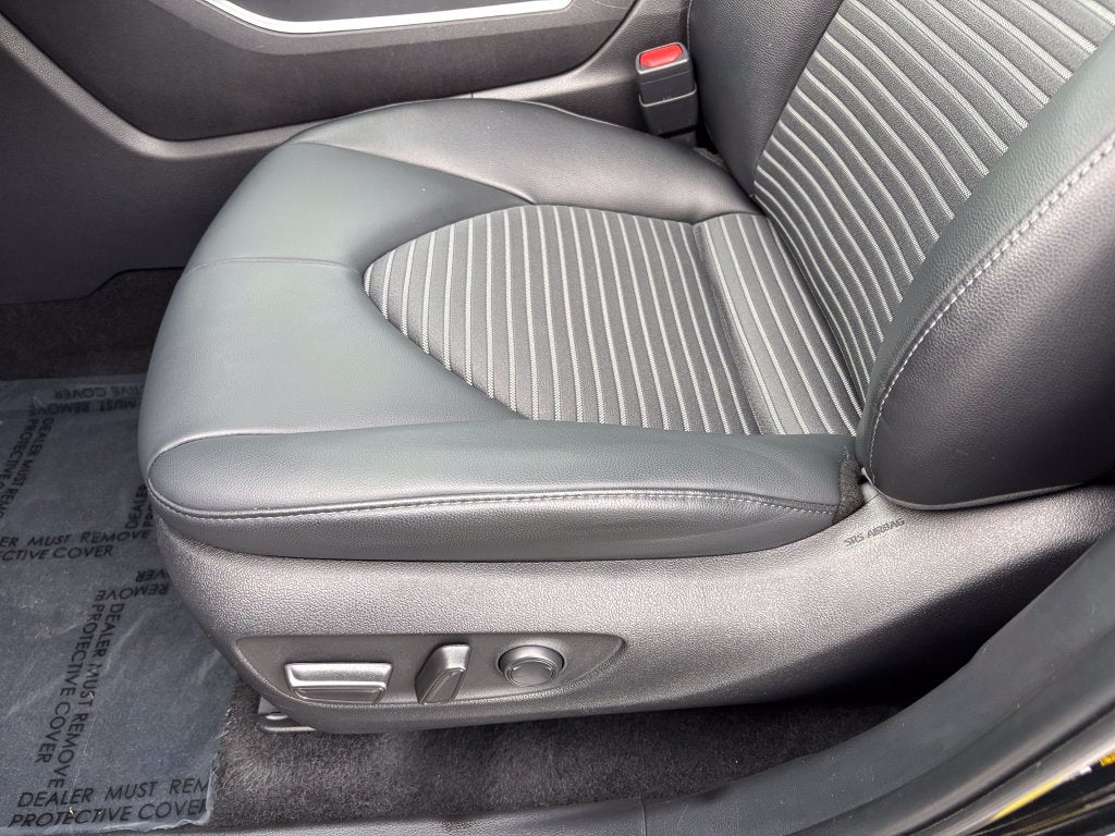 2025 Toyota Highlander XSE
