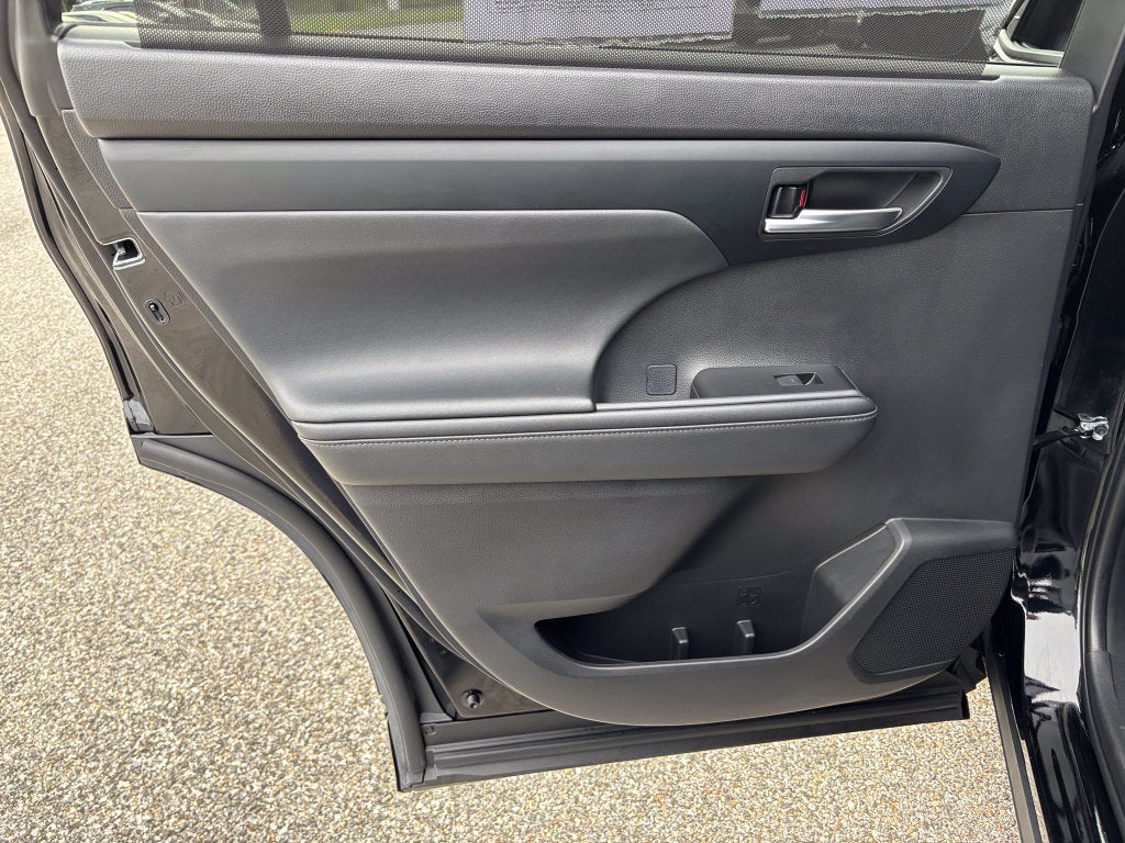 2025 Toyota Highlander XSE