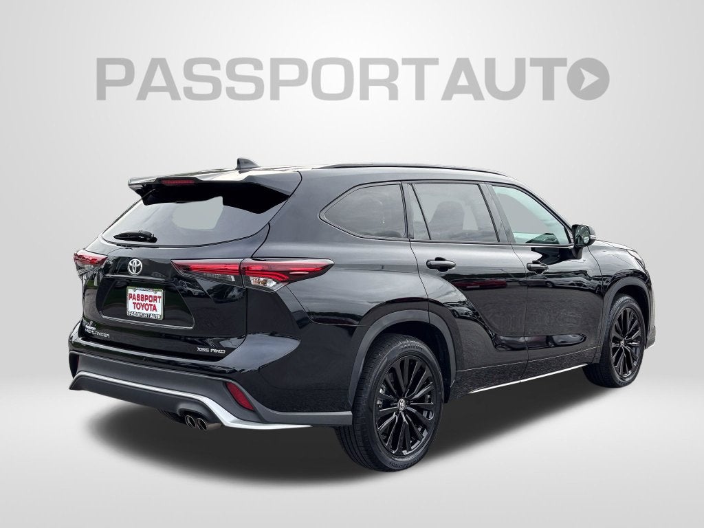 2025 Toyota Highlander XSE
