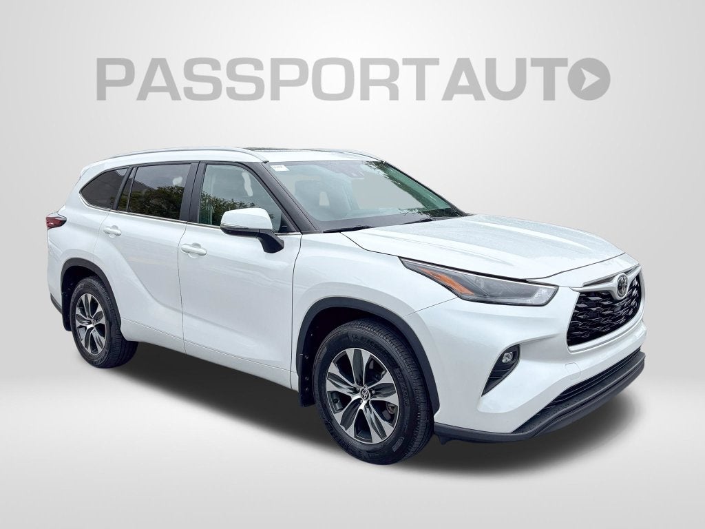 2026 Toyota Highlander XLE