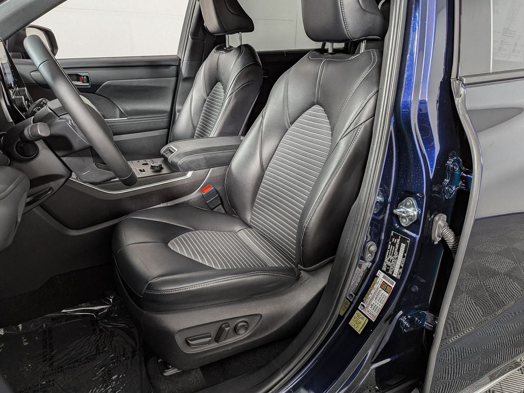 2024 Toyota Highlander XSE