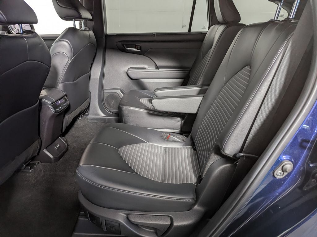 2024 Toyota Highlander XSE