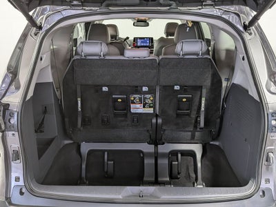 2024 Toyota Sienna XLE 8 Passenger