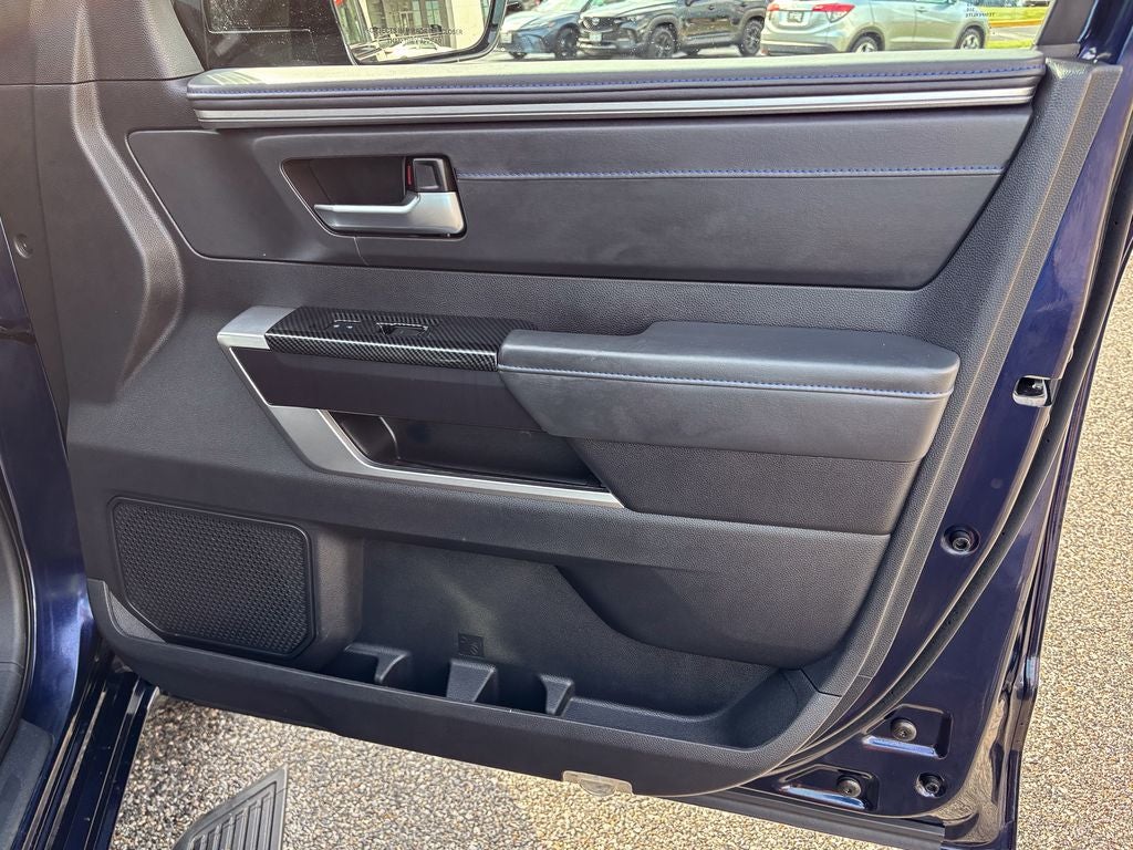 2023 Toyota Tundra Hybrid Platinum