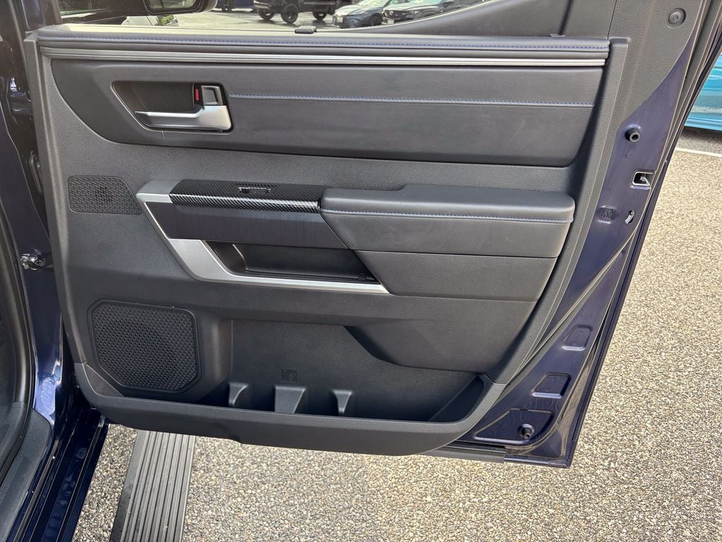 2023 Toyota Tundra Hybrid Platinum