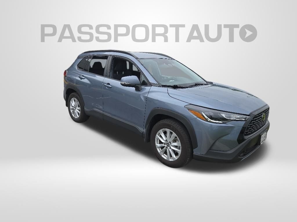 2024 Toyota Corolla Cross LE