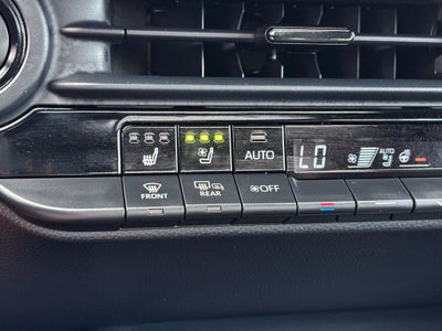 2025 Toyota Crown Signia Limited