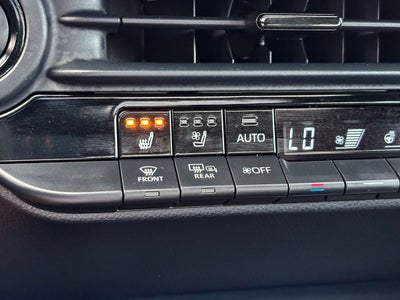 2025 Toyota Crown Signia Limited