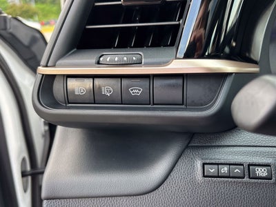 2025 Toyota Crown Signia Limited