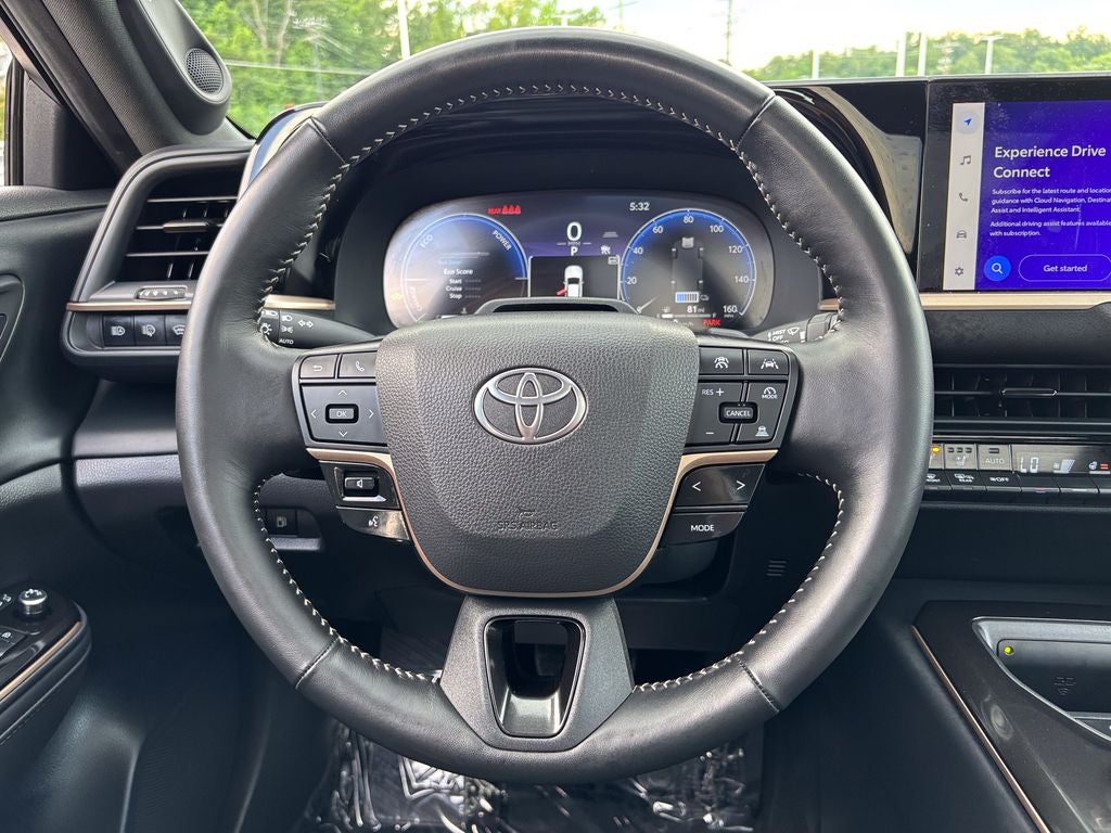 2025 Toyota Crown Signia Limited