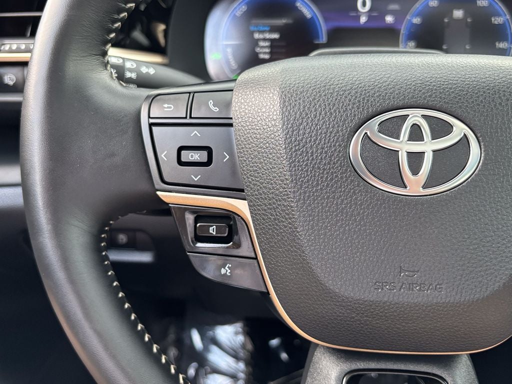 2025 Toyota Crown Signia Limited