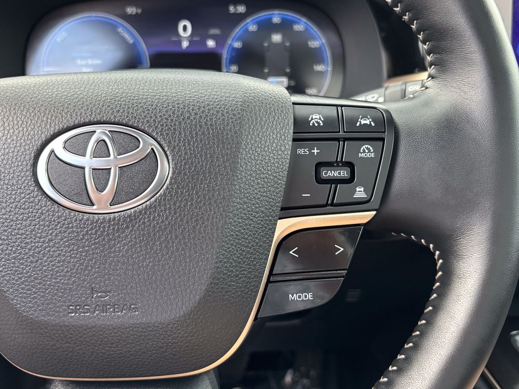 2025 Toyota Crown Signia Limited