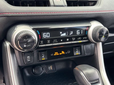 2024 Toyota RAV4 Prime SE