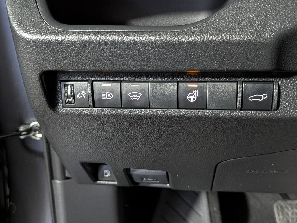 2025 Toyota RAV4 Hybrid XLE Premium