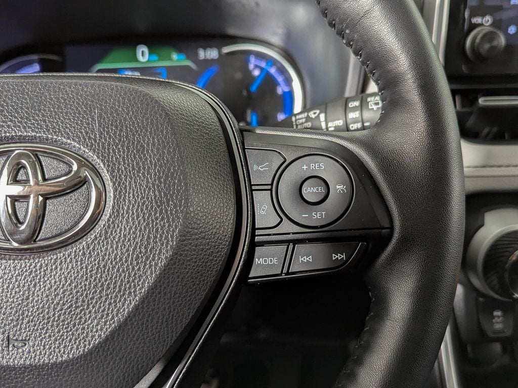 2025 Toyota RAV4 Hybrid XLE Premium