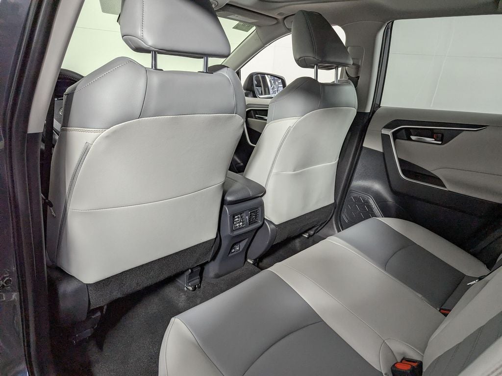 2025 Toyota RAV4 Hybrid XLE Premium