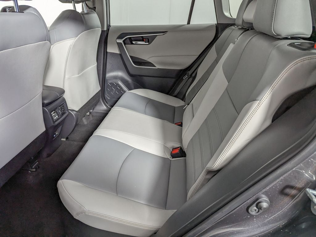 2025 Toyota RAV4 Hybrid XLE Premium