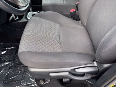 2015 Toyota Yaris LE