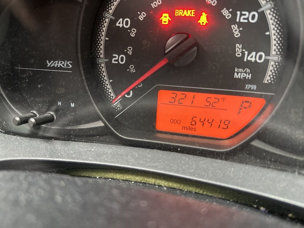 2015 Toyota Yaris LE