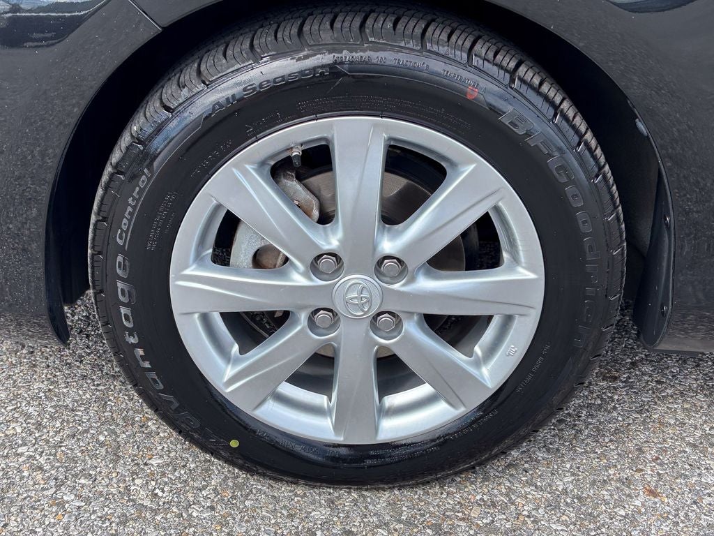 2015 Toyota Yaris LE